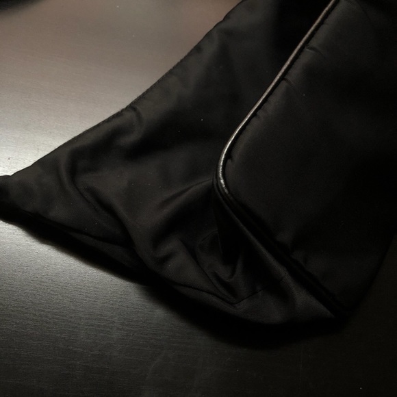 SOLD!! Vintage Prada Tessuto Sirio Handbag - Picture 7 of 8